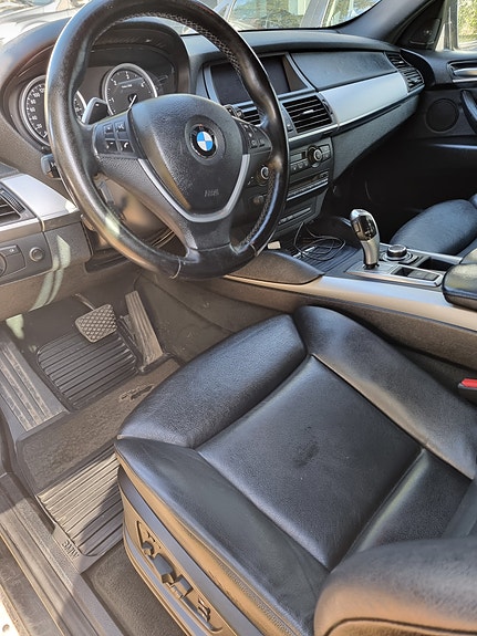 BMW X6 4 of 5
