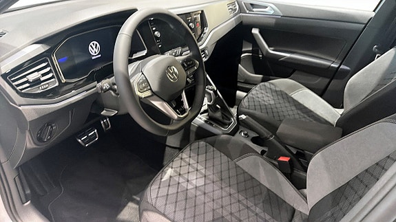 Volkswagen Taigo 7 of 12