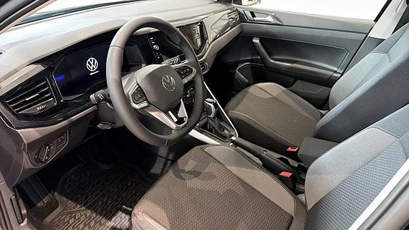 Volkswagen Polo 7 of 12