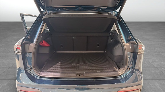 Volkswagen Tiguan 12 of 12