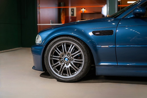 BMW M3 8 of 23
