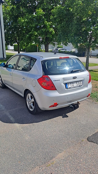 Kia Ceed 4 of 5