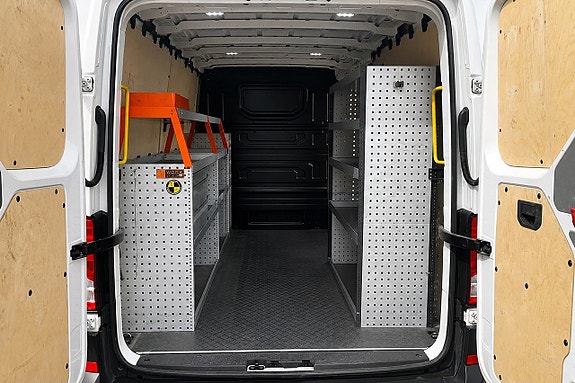 Volkswagen Crafter 35 4 of 5