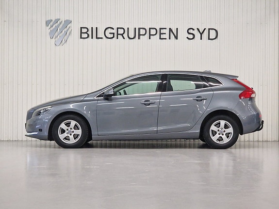 Volvo V40 5 of 5