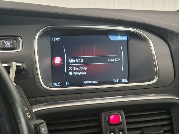 Volvo V40 16 of 21
