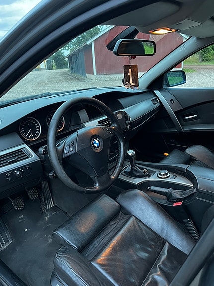 BMW 525i 7 of 9