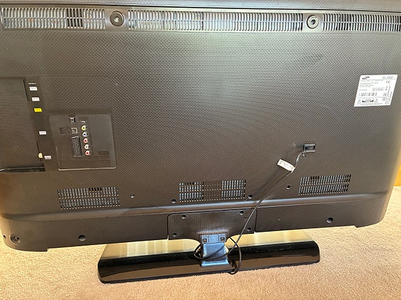 Samsung TV 48 tum image 2