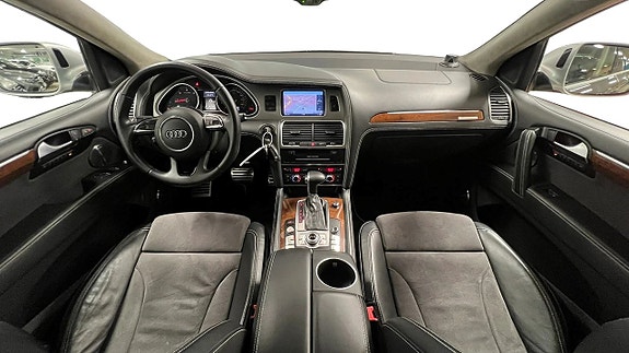 Audi Q7 6 of 27