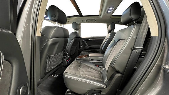 Audi Q7 12 of 29