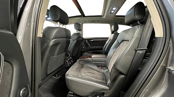 Audi Q7 12 of 27