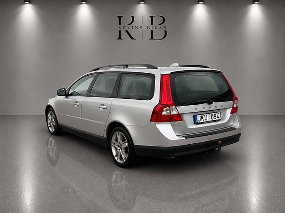Volvo V70 5 of 5