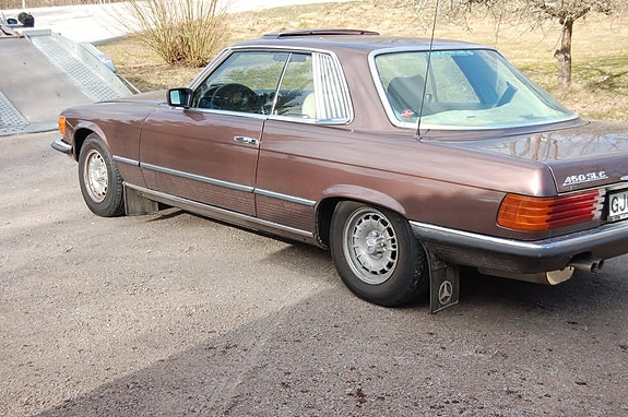 Mercedes-Benz 450 SLC 3 of 5