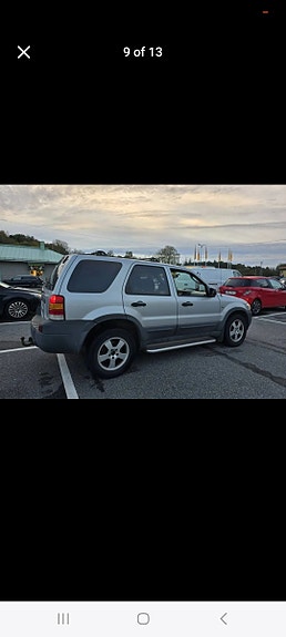 Ford Maverick 2 of 5
