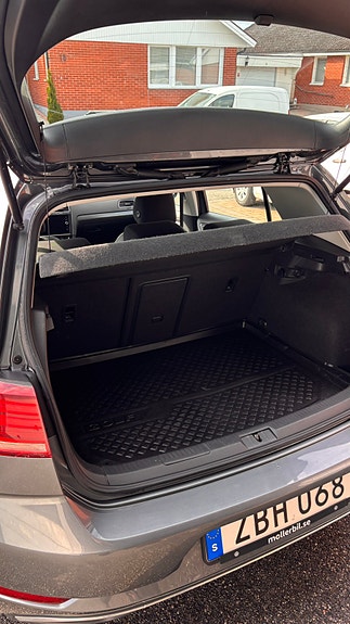 Volkswagen Golf VII 8 of 8