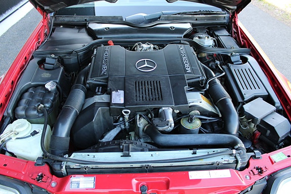 Mercedes-Benz 500 SL 12 of 14