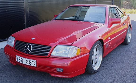 Mercedes-Benz 500 SL 14 of 14