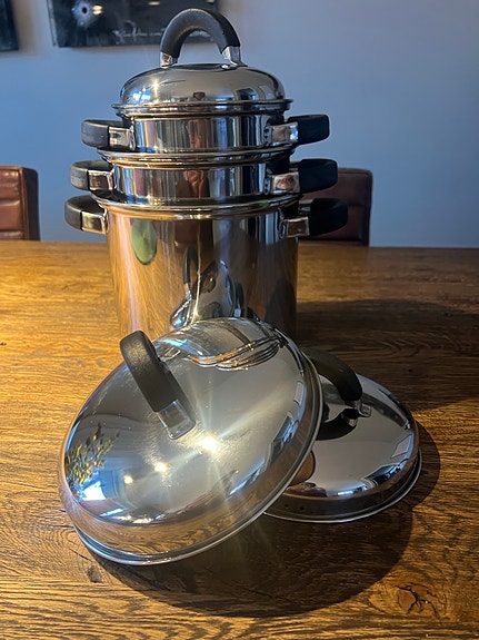Product image 1 of 3