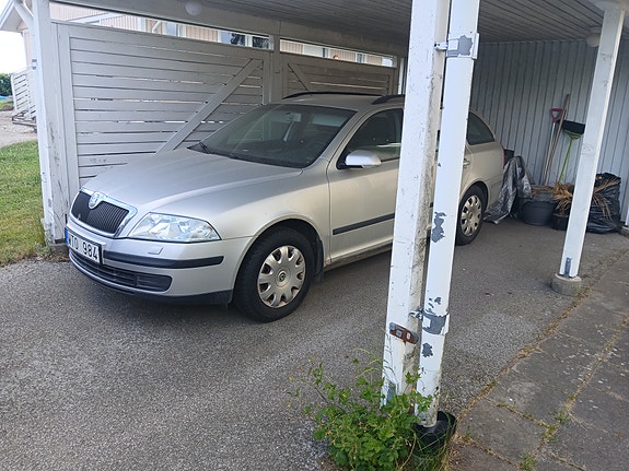 Skoda Octavia 3 of 3