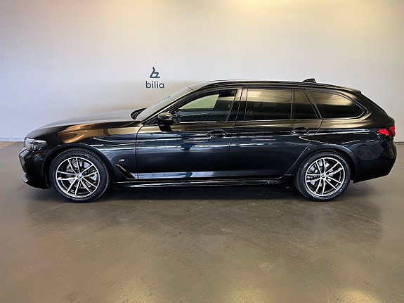 BMW 520d 2 of 15