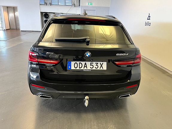 BMW 520d 4 of 15