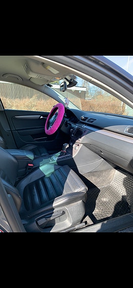 Volkswagen Passat 11 of 14