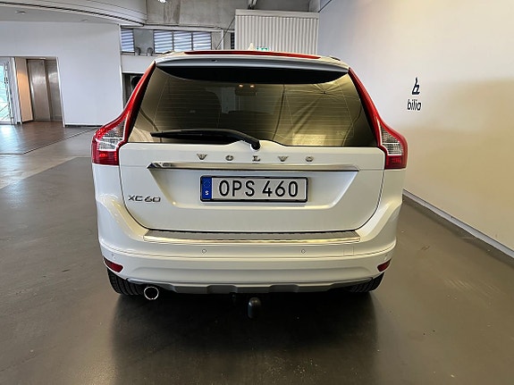 Volvo XC60 4 of 5