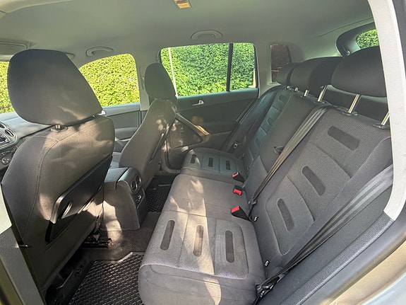 Volkswagen Tiguan 5 of 5