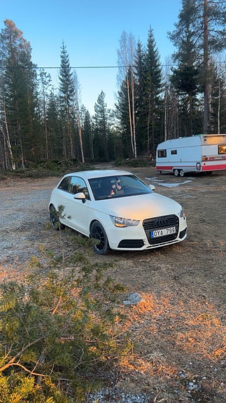 Audi A1 3 of 8