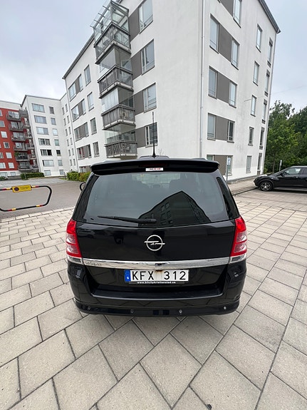 Opel Zafira 5 of 5
