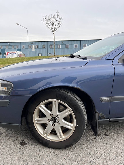 Volvo S60 7 of 18