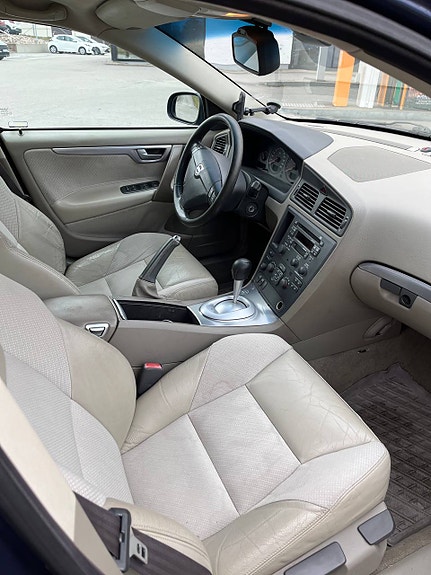 Volvo S60 17 of 18