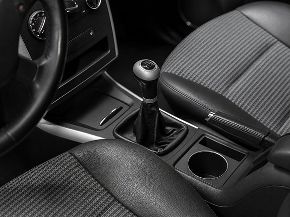Mercedes-Benz B200 12 of 16