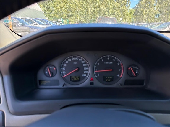 Volvo S60 12 of 23
