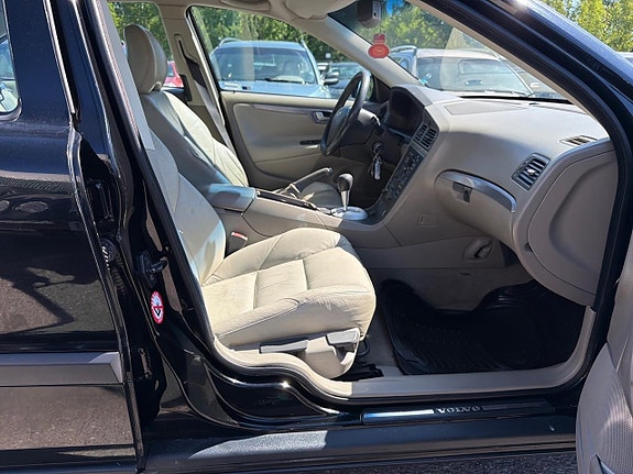 Volvo S60 17 of 23