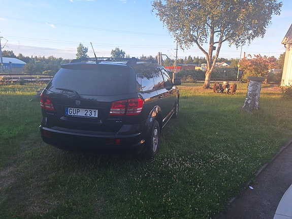 Dodge Journey 2 of 3
