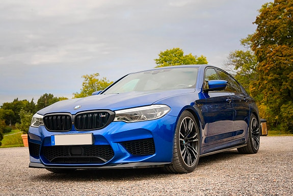 BMW M5 4 of 5