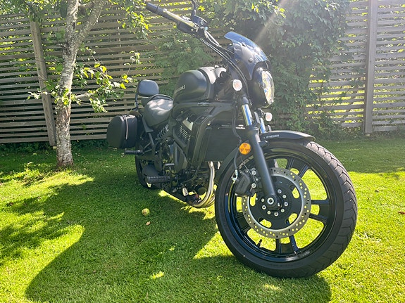 Kawasaki Vulcan S 4 of 10