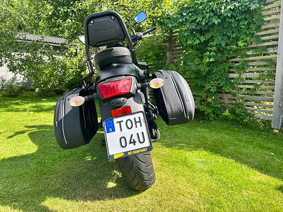 Kawasaki Vulcan S 7 of 10