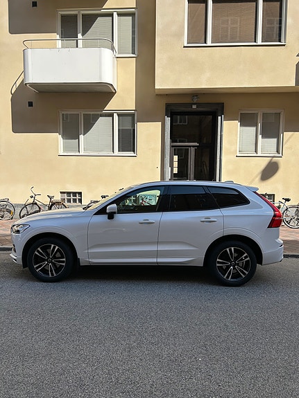Volvo XC60 3 of 5
