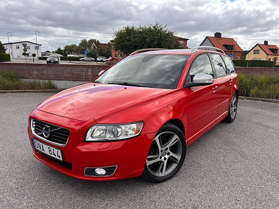 Volvo V50 4 of 11