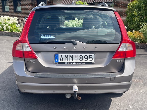 Volvo V70 5 of 15