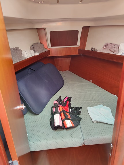 Beneteau oceanis 361 4 of 5