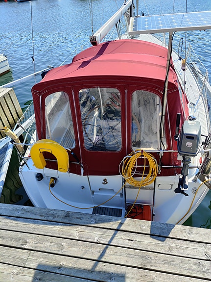 Beneteau oceanis 361 2 of 5