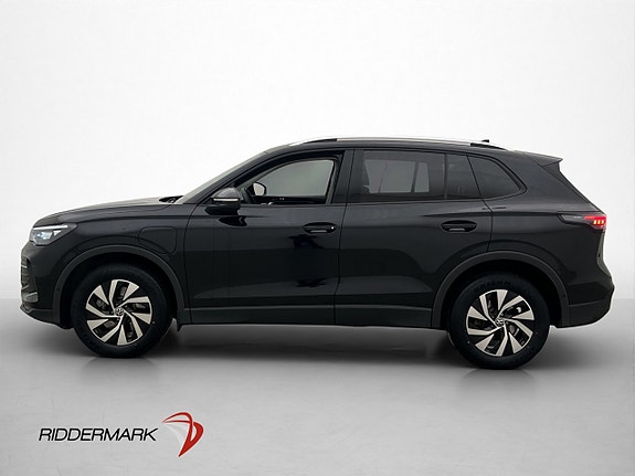 Volkswagen Tiguan 4 of 30