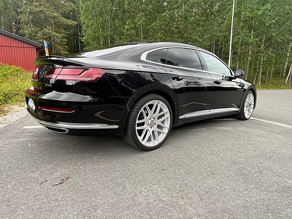 Volkswagen Arteon 4 of 5