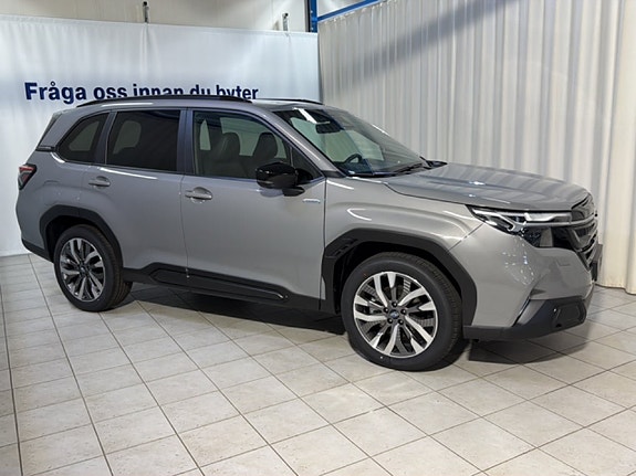 Subaru Forester 2 of 19