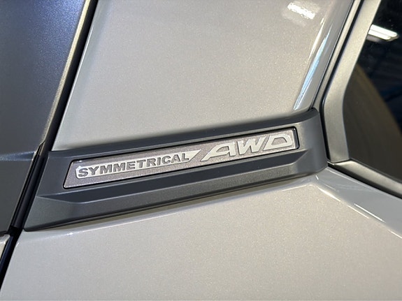 Subaru Forester 9 of 19