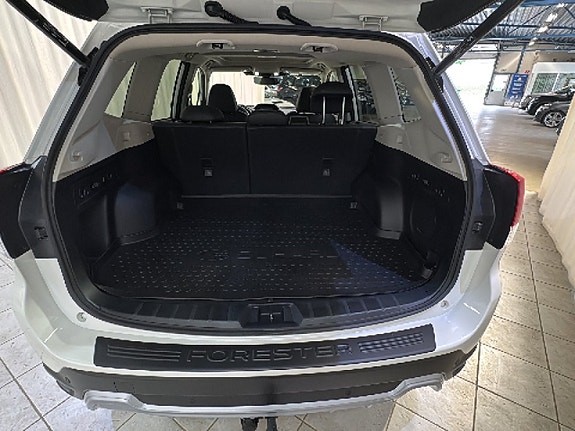 Subaru Forester 9 of 22