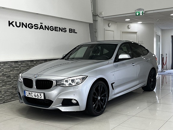 BMW 320d 3 of 5