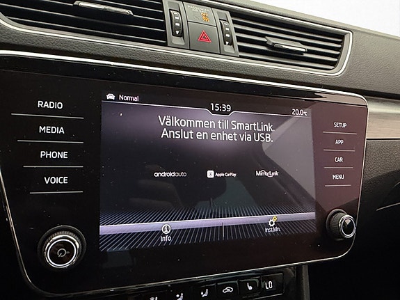 Skoda Superb 24 of 30